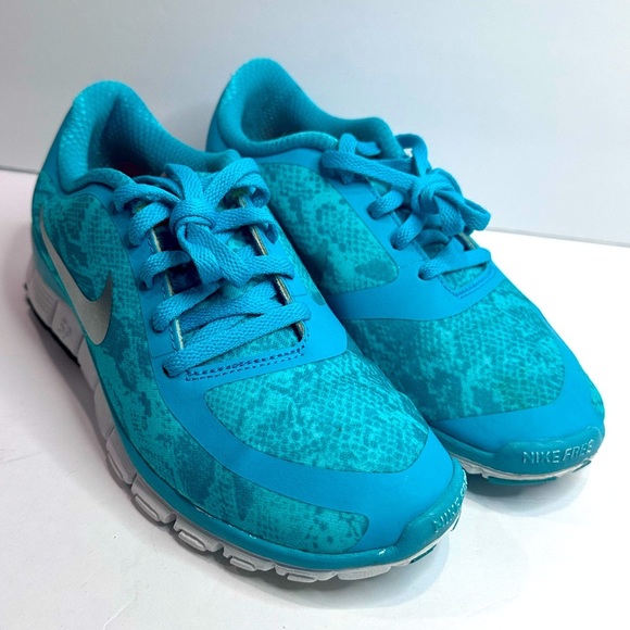 Nike Shoes - Used Women’s Nike 5.0 free run sz. 5.5